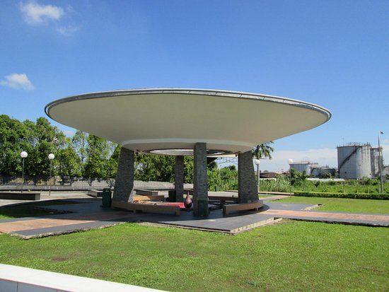 Hoover Memorial Garden